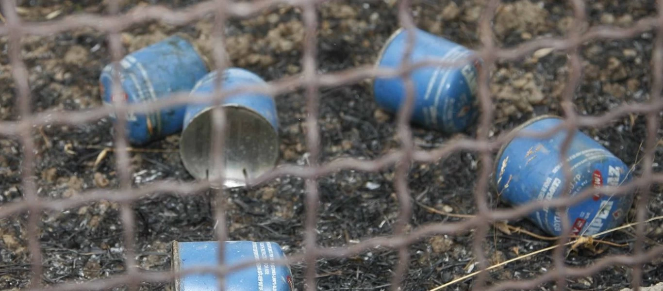 Από εμπρηστικό μηχανισμό η φωτιά στο κτίριο της Θεσσαλονίκης! - Κινδύνεψε γυναίκα